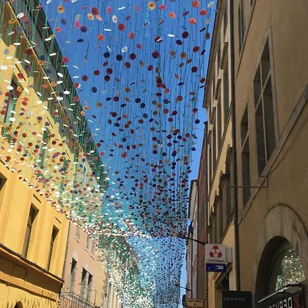 Art 3*