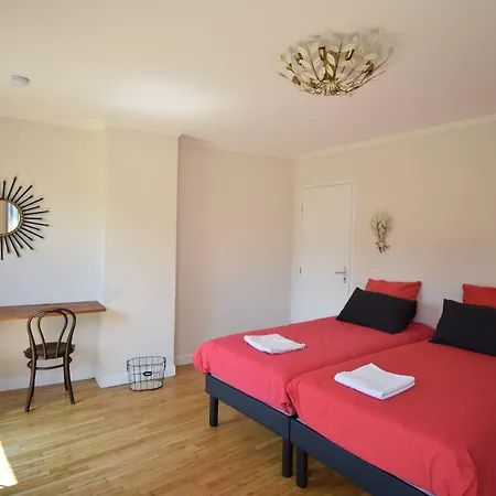 Bed & Breakfast Art 3*
