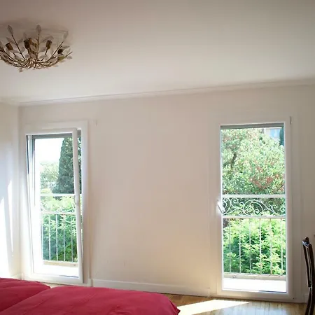 Bed & Breakfast Art