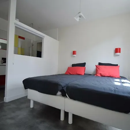 Art 3* カルカソンヌ